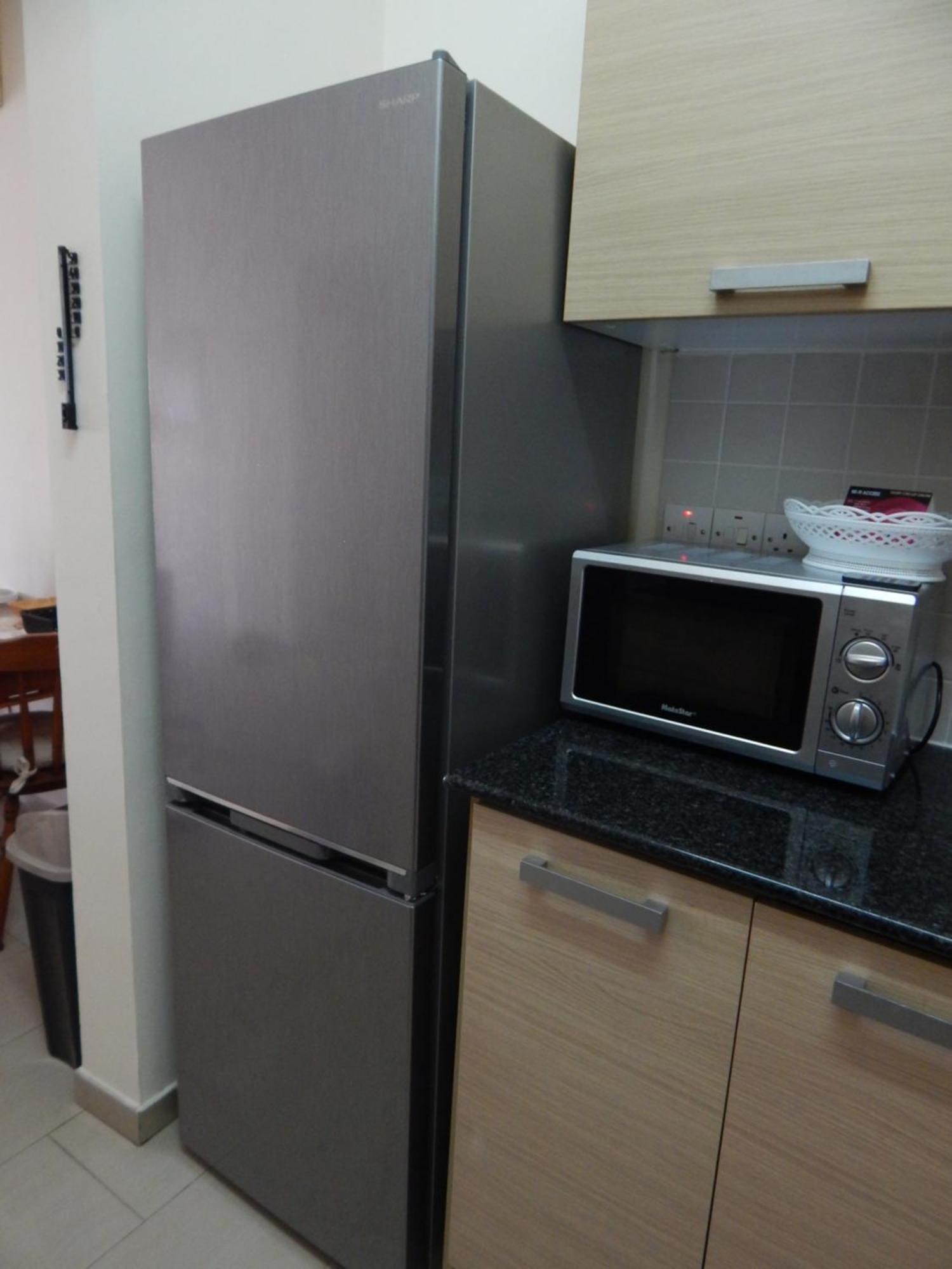 Barlee'S Apartment Paralimni Exterior foto